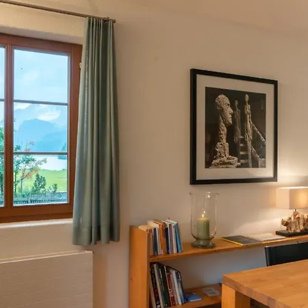 Apartamento Chesa Clos By Interhome